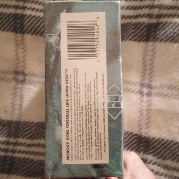 Trading Cards - Picture 3 of 5